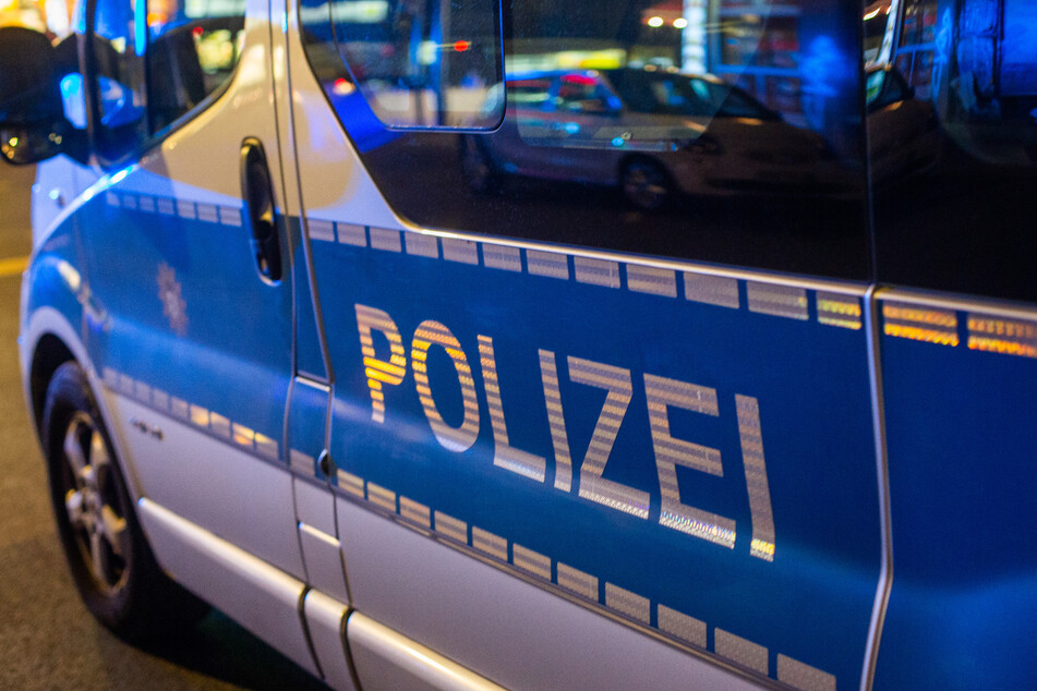Die Polizei hat am Freitagmittag eine Schule in Berlin-Marzahn durchsucht. (Symbolfoto)