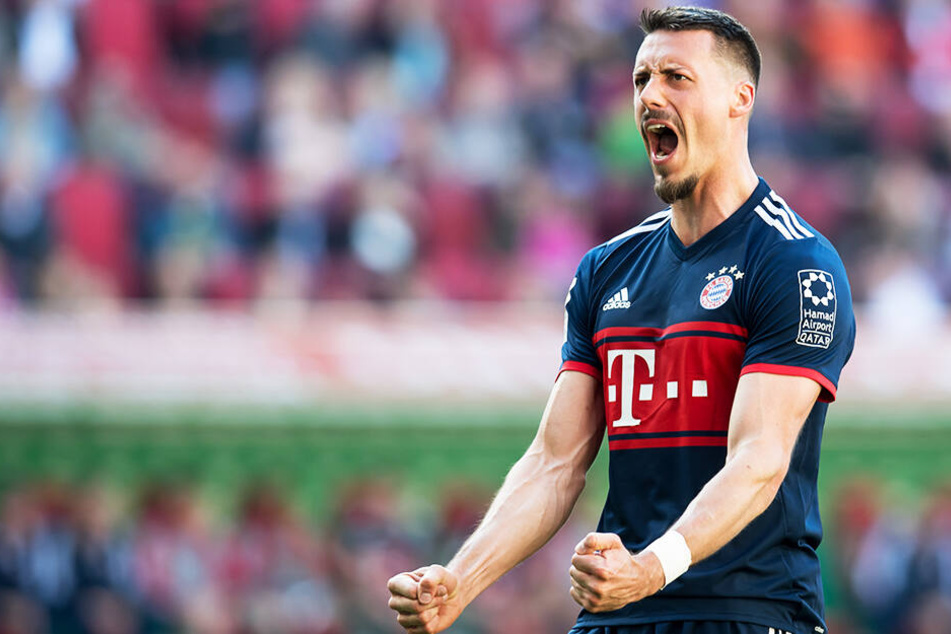 Sandro Wagner soll in China pro Jahr 7,5 Millionen Euro verdienen. Nun beginnt er, diese astronomische Summe auch mit Toren zurückzuzahlen.