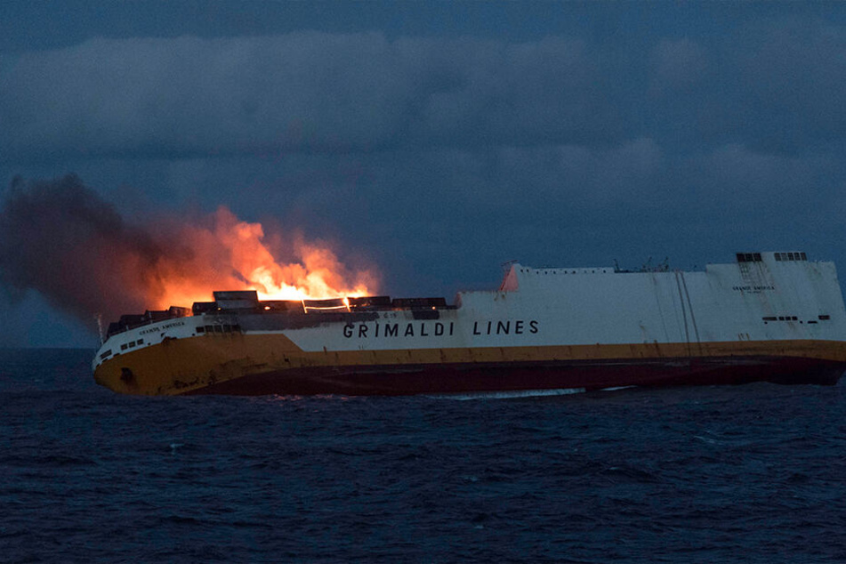Der Untergang des Frachters "Grande America" löst in Frankreich Unruhe und Sorge aus.