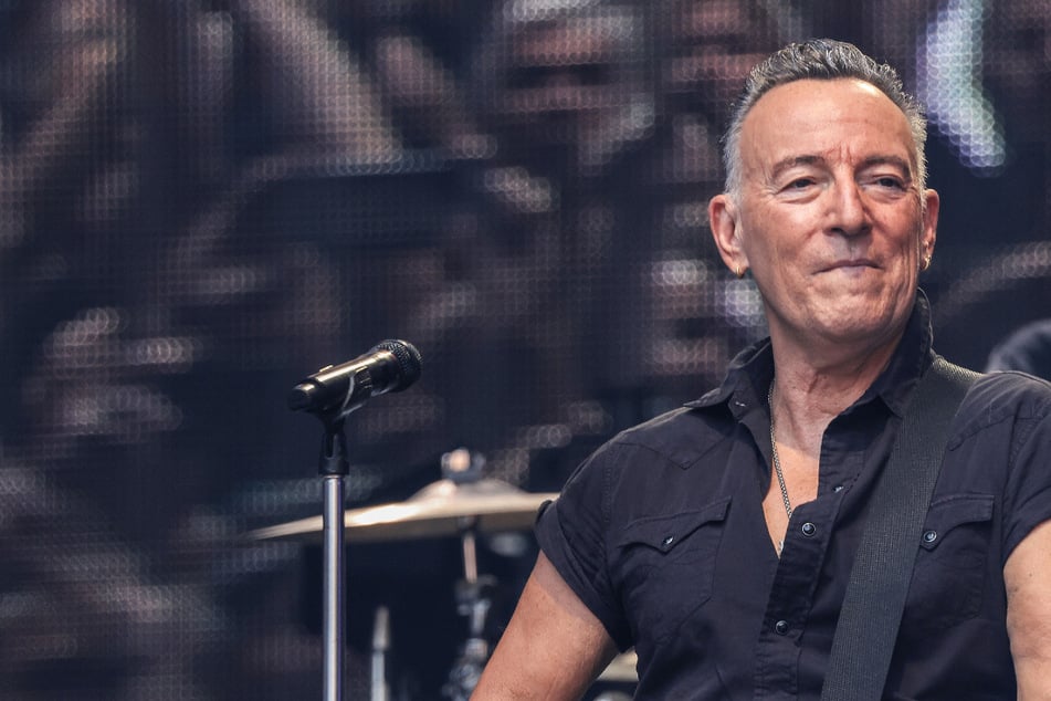 Der "Boss" lässt die Musik sprechen: Bruce Springsteen in Düsseldorf frenetisch gefeiert