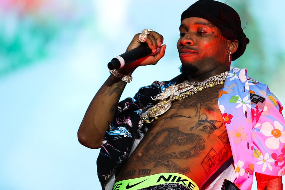 Brutal attack behind bars! Rap star stabbed to death in prison