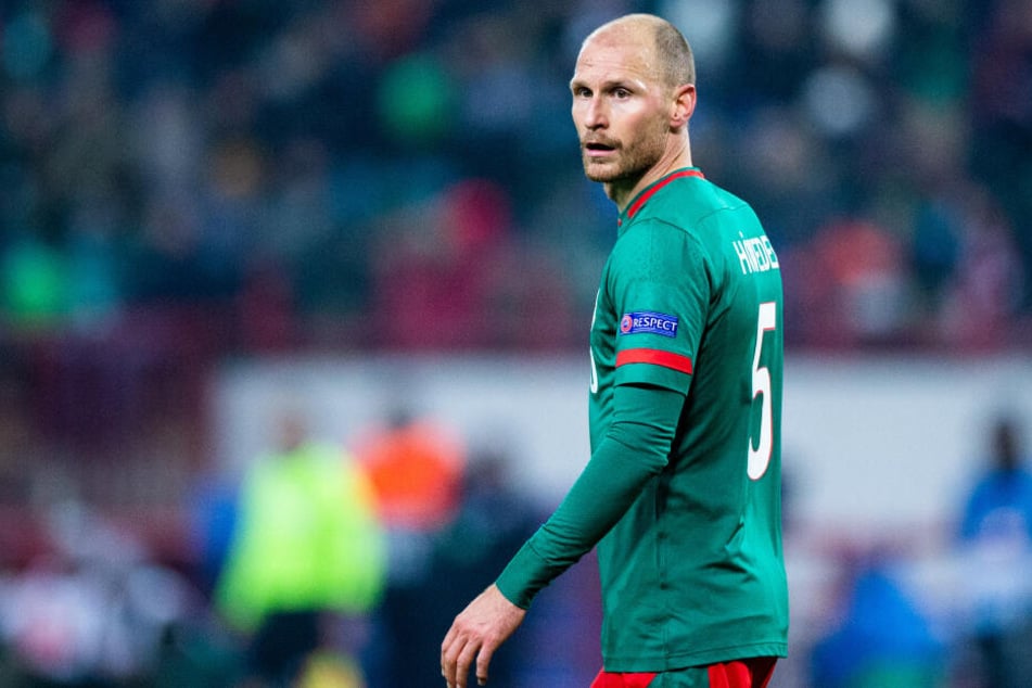 Der Transfer hakt noch: Benedikt Höwedes (31) von Lokomotive Moskau könnte die Kölner Defensive verstärken.