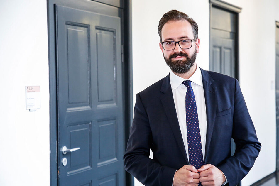 Sebastian Gemkow (41, CDU) will Chef im Leipziger Rathaus werden. Die politische Überholspur ist dem gelernten Juristen nicht fremd.