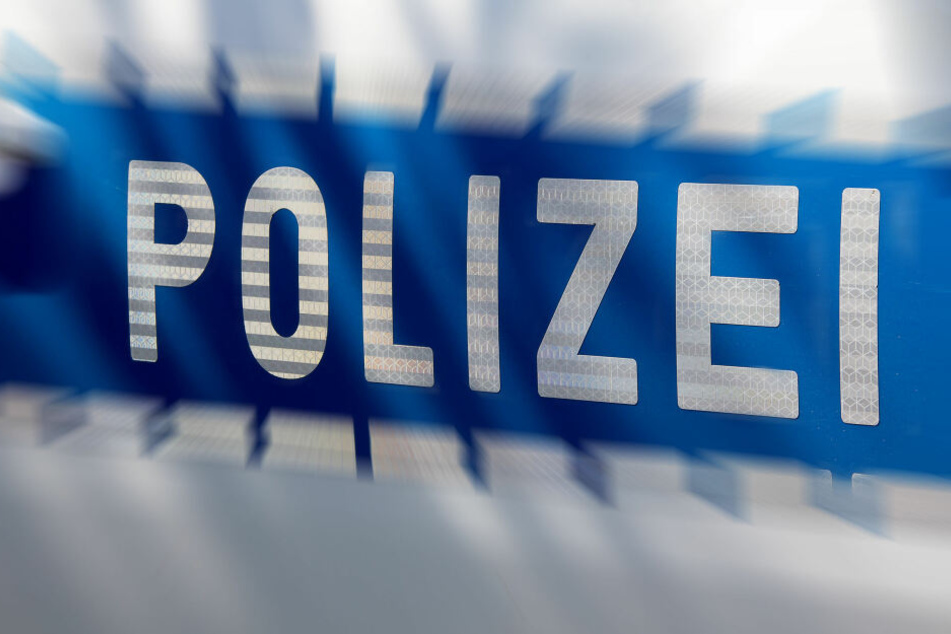 Die Polizei sucht Zeugen. (Symbolbild)
