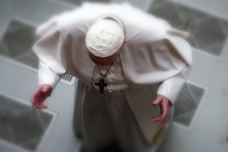 Papst Franziskus kommt zu seiner wöchentlichen Generalaudienz in die Vatikanischen Audienzhalle (Archivbild).