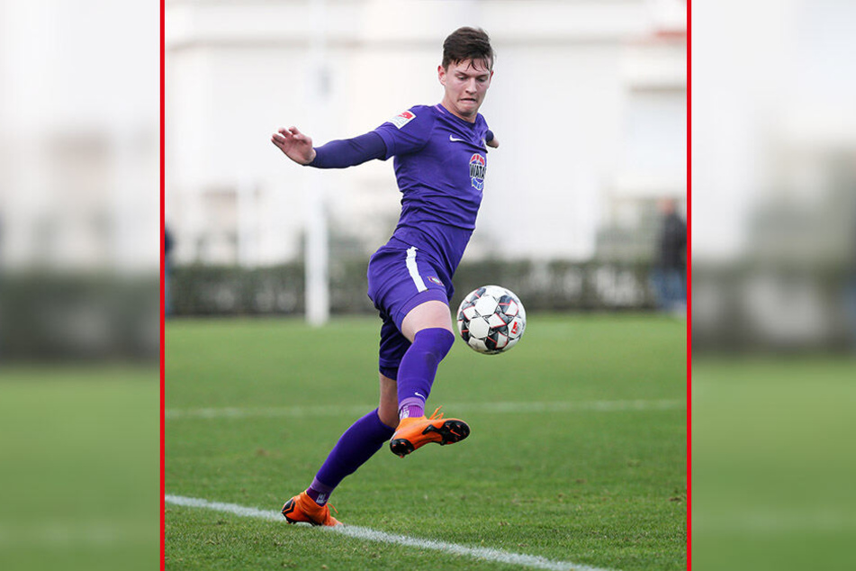 Paul Horschig am Ball. Das FCE-Talent überzeugte nicht nur in den Trainingseinheiten, sondern gefiel auch bei den Testspielen. Einen Treffer bereitete er sogar vor.