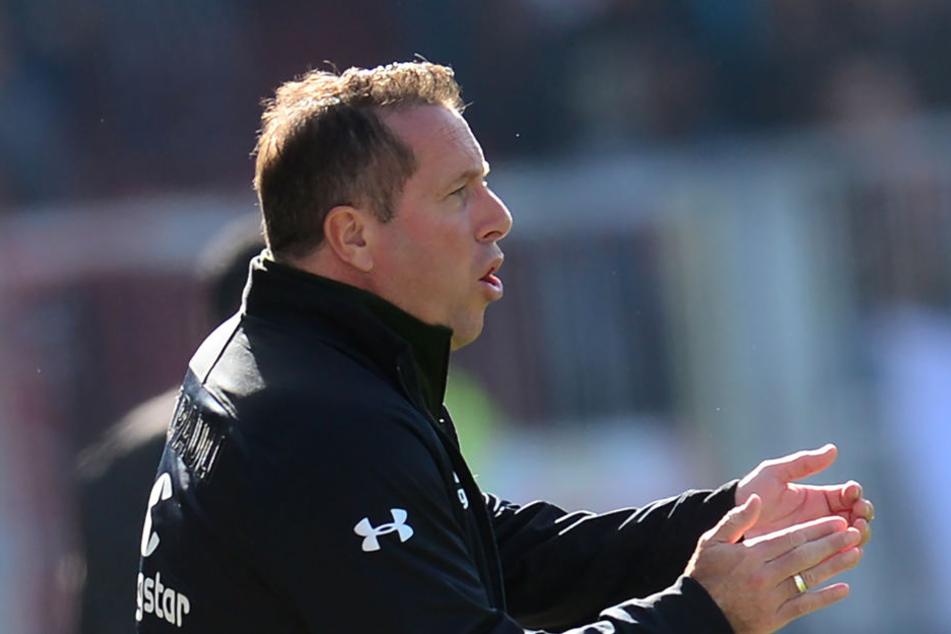 Trainer Markus Kauczinski setzte auf einen offensiven Wechsel und lag damit richtig.