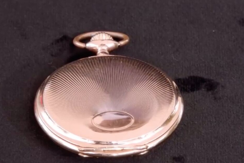 Die Omega-Uhr stammte etwa aus dem Jahr 1915.