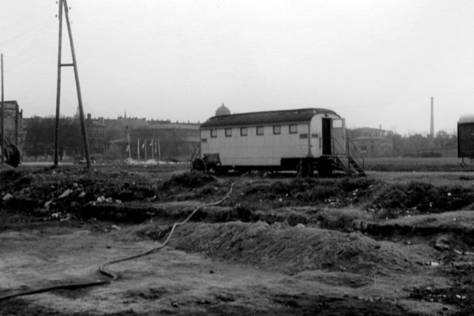 So sah der Hartmannplatz 1950 aus.