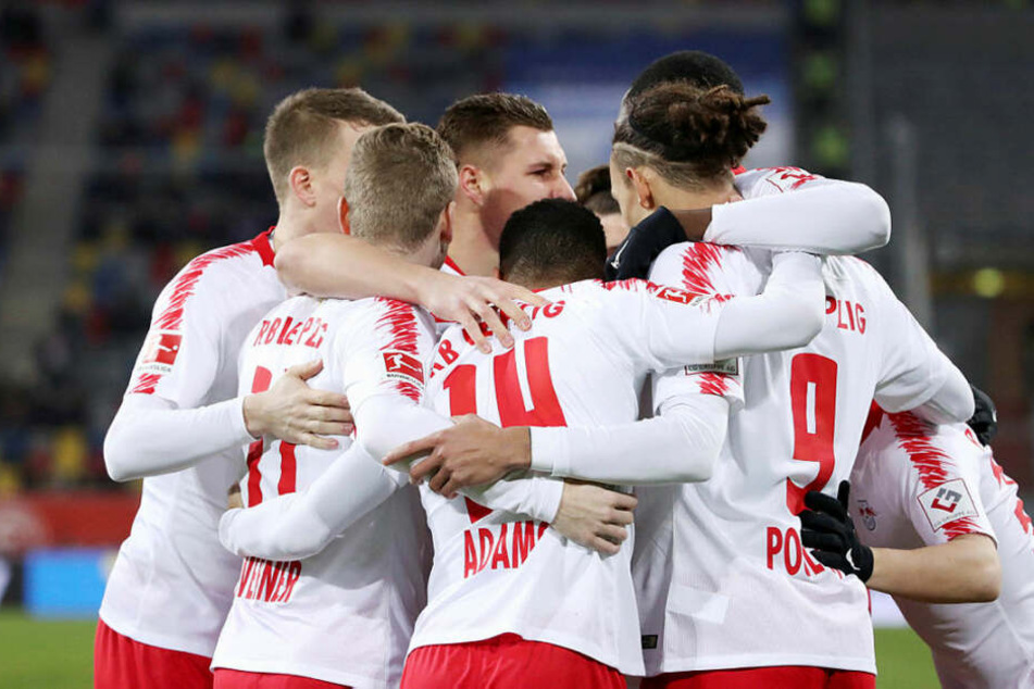 Tolle Mannschaftsleistung: RB Leipzig ließ beim 4:0 in Düsseldorf den Hausherren keine Chance.