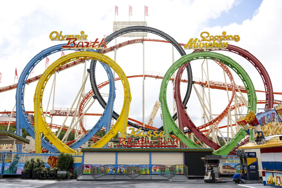 Die Achterbahn "Olympia-Looping" gehört seit 1989 fest zur Münchner Wiesn.