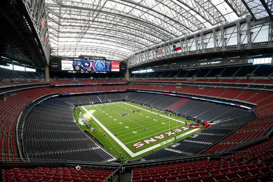 Das NRG Stadion des Football-Teams Houston Texans ist überdacht und schützt die Sportler vor der prasselnden Mittagshitze.