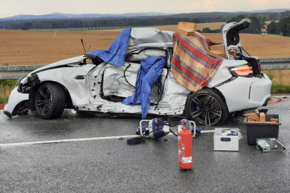 Der Fahrer des BMW überlebte den Unfall nicht.