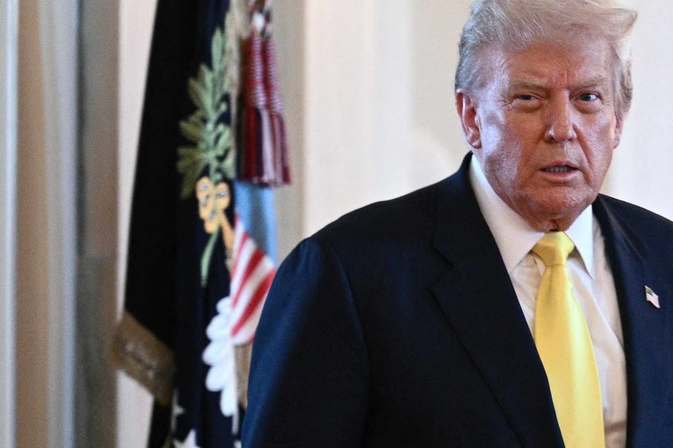Trump says court halt of tariffs would cause "Great Depression"