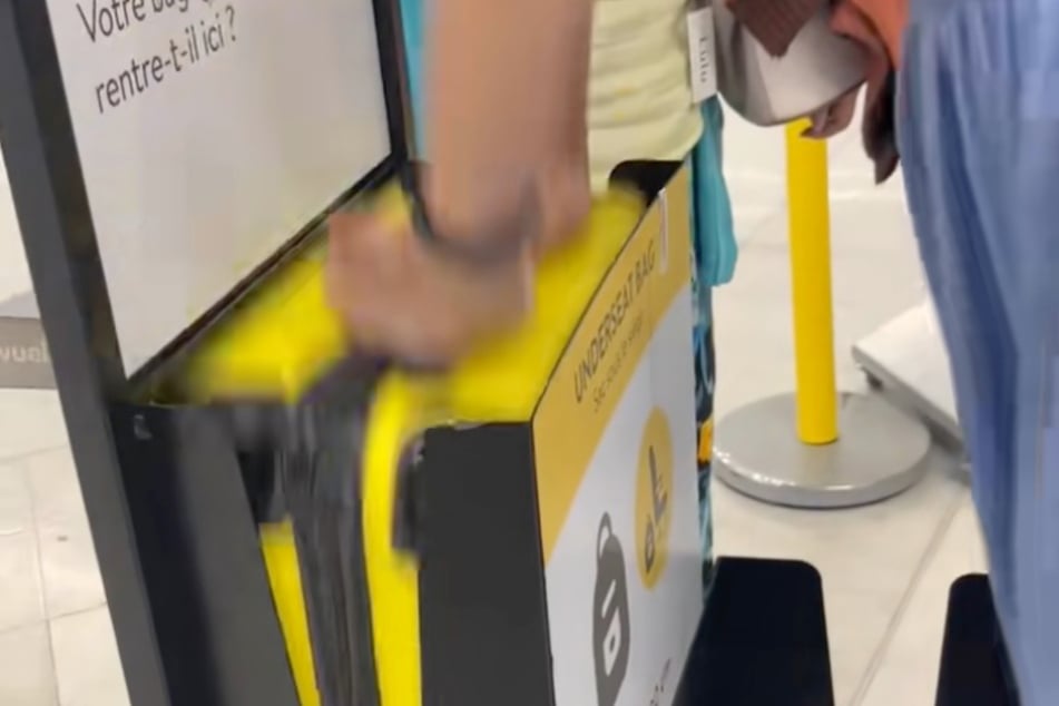 ¿Funciona todo con violencia? Al menos la maleta en la caja de pruebas...