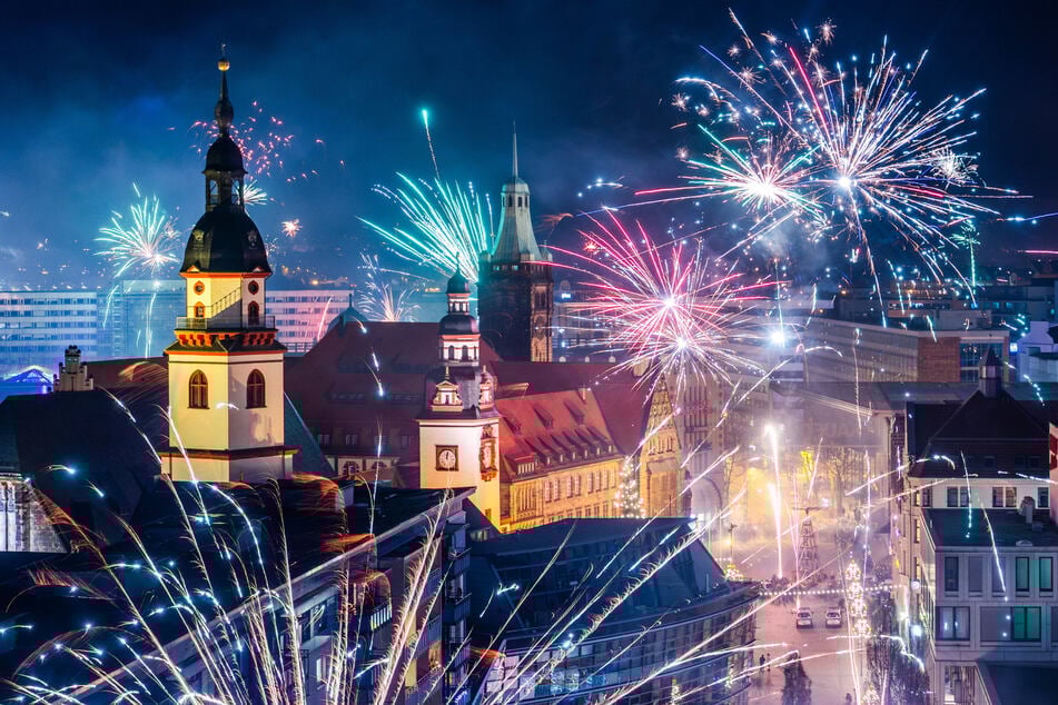 Silvesterfeuerwerk in Chemnitz. Die Knallerei halten inzwischen viele für verzichtbar.