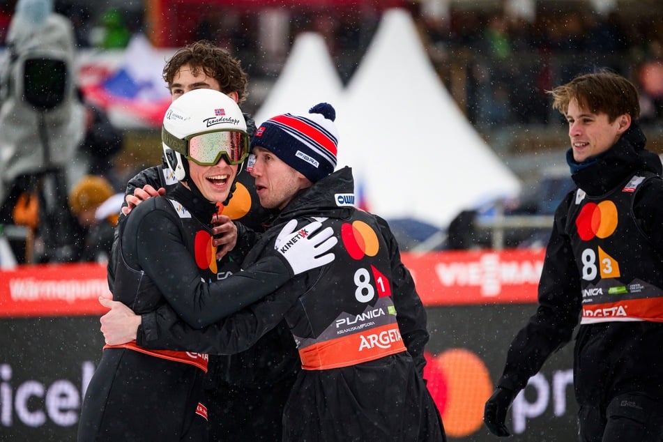 Isak Andreas Langmo (l.) feierte im März sein Weltcup-Debüt. Seither wurde er in vier Wettbewerben zweimal disqualifiziert.