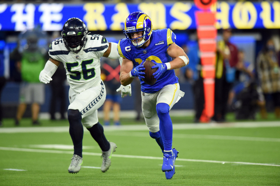 Rams Wide Receiver Cooper Kupp (c) caught two touchdowns against the Seahawks on Tuesday night.