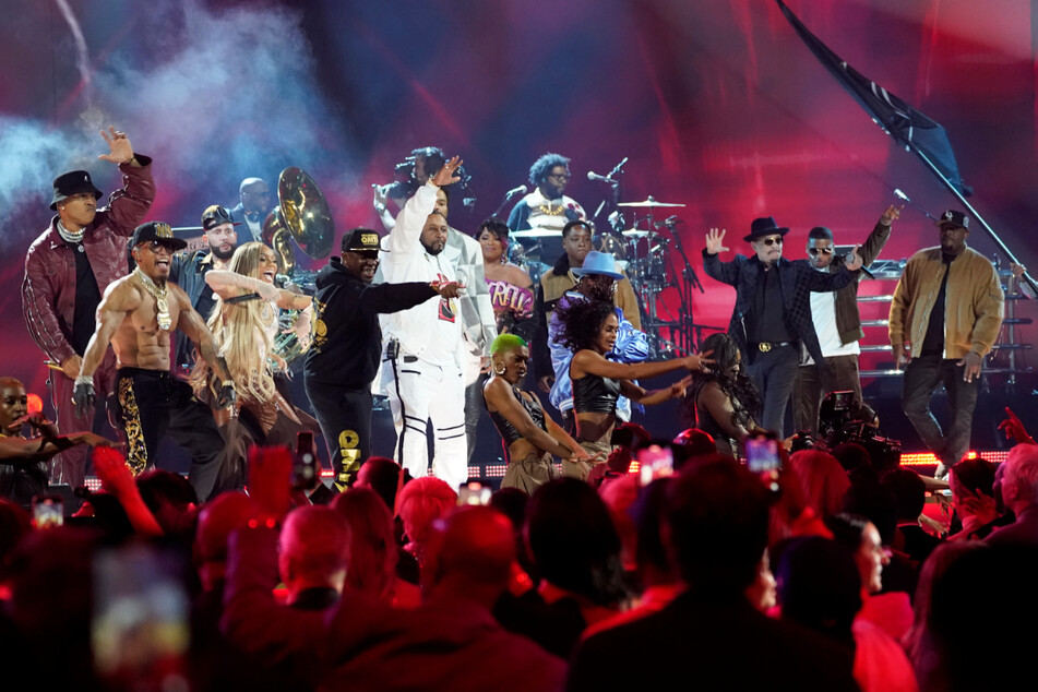 Bei der 65. Verleihung der Grammy Awards kamen zahlreiche Stars der Musikbranche zusammen.