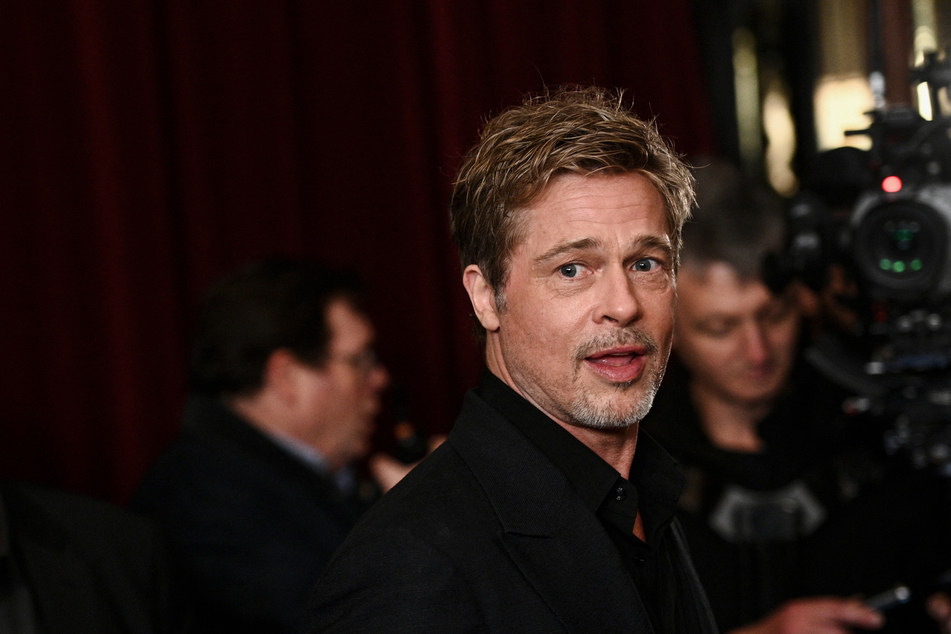 Brad Pitt (59) reichte die zweite Änderungsklage gegen seine Ex-Frau Angelina Jolie (47) ein.