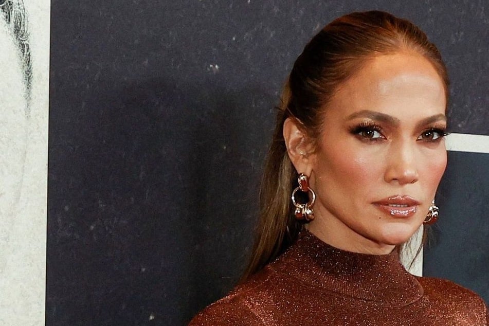 Jennifer Lopez says her "whole world f**king exploded" as she dishes on Ben Affleck divorce