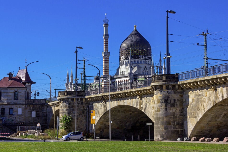 Die Marienbrücke in Dresden.