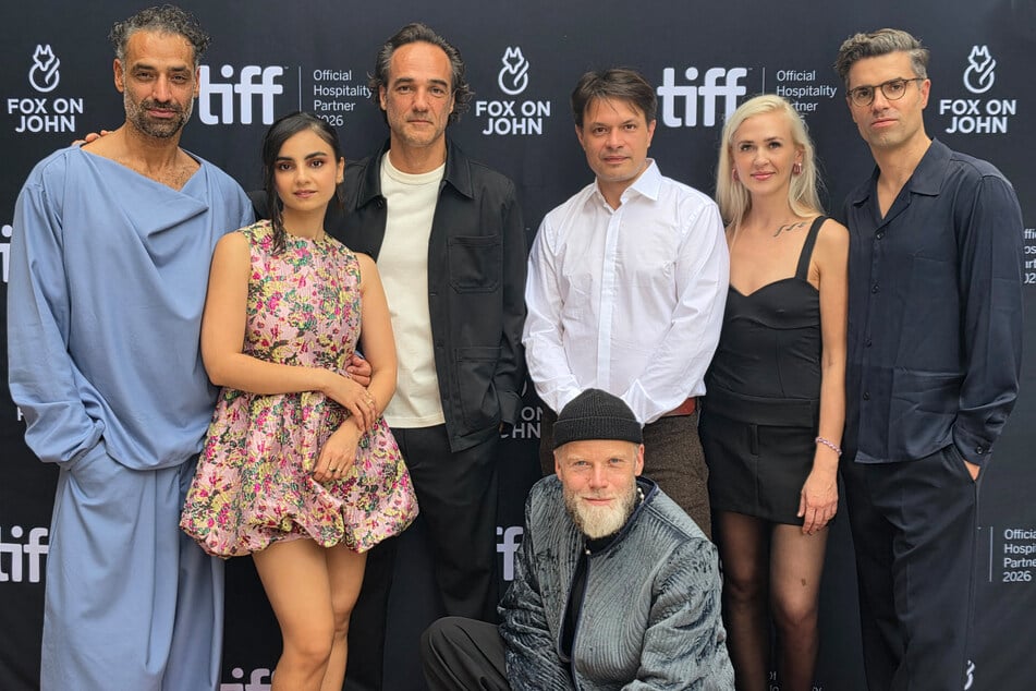 Das Drehteam kam zu der Weltpremiere der ARD-Serie "Breitscheidplatz 19/12" beim 51. Internationalen Filmfestival Toronto.