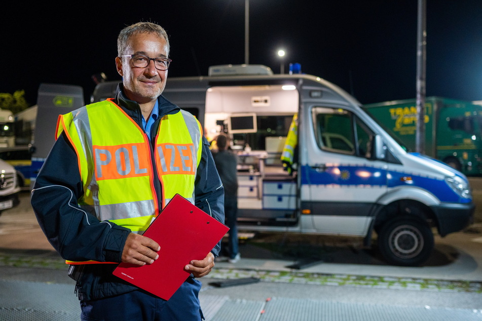 Erster Polizeihauptkommissar Sven Krahnert (53) zog Bilanz nach der Kontrolle - 78 Buß- und Verwarngelder gab es.