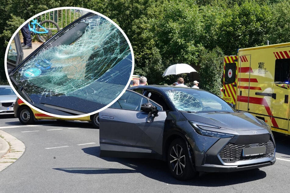 Auf Kreuzung erfasst: Radfahrer nach Unfall im Krankenhaus