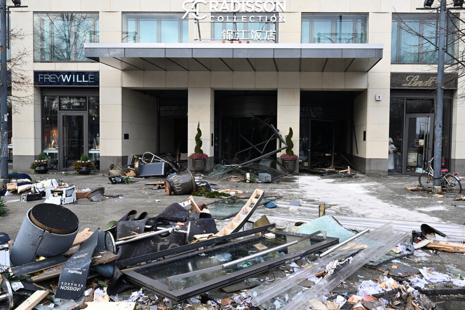 Das Hotel ist seit der Katastrophe immer noch geschlossen.