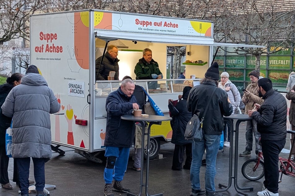 Seit vier Jahren wird bei der Hilfsaktion kostenlos frische und warme Suppe verteilt. (Archivfoto)