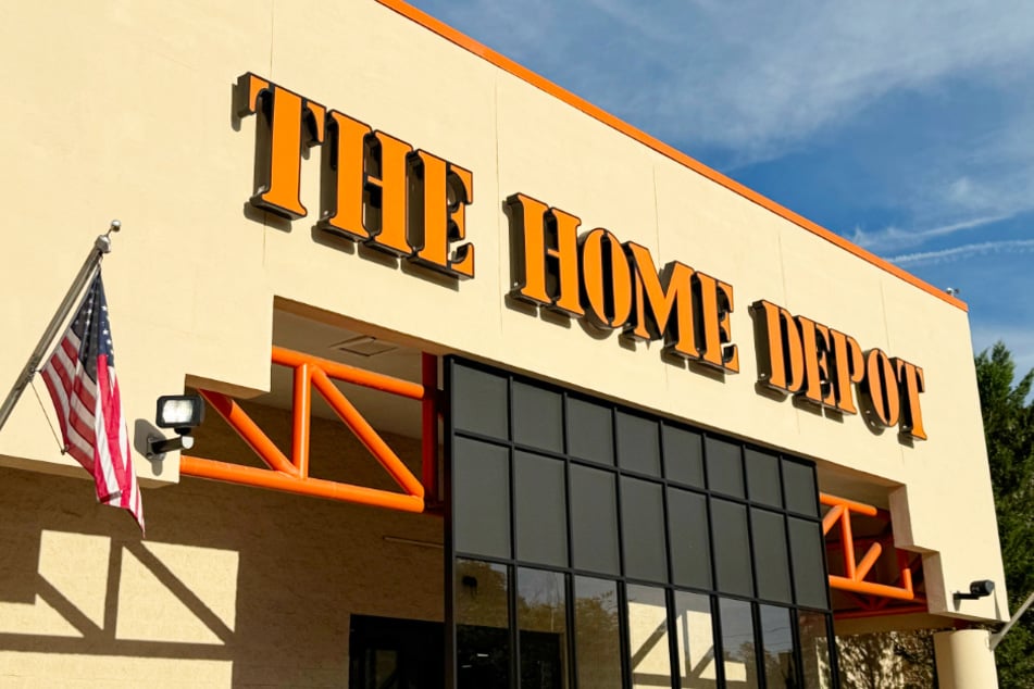 Score big on power tools this Wednesday, October 29 at Home Depot