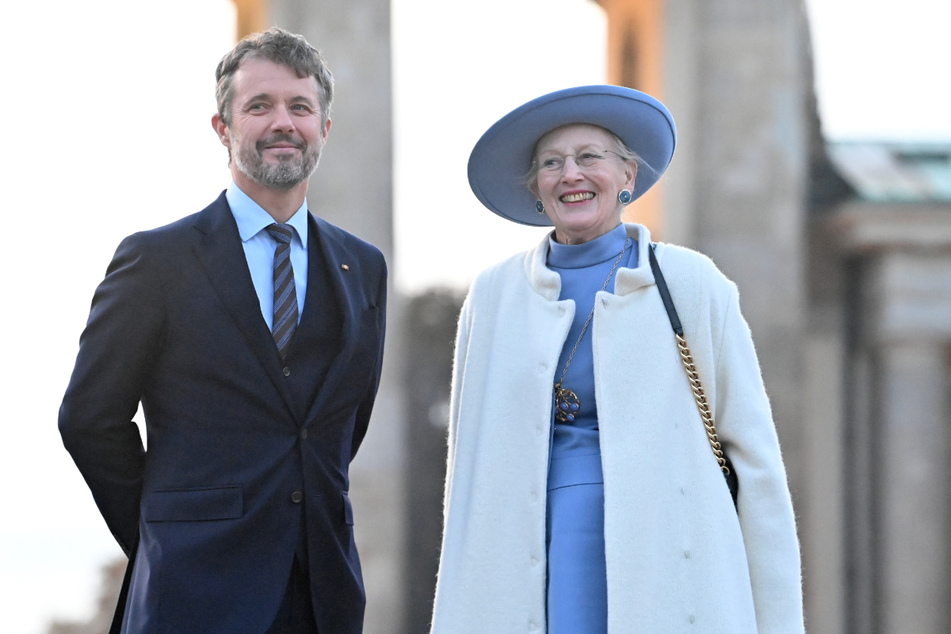 Königin Margrethe II. (83) von Dänemark und ihr Sohn Kronprinz Frederik waren 2021 zu Gast in Berlin. (Archivbild)