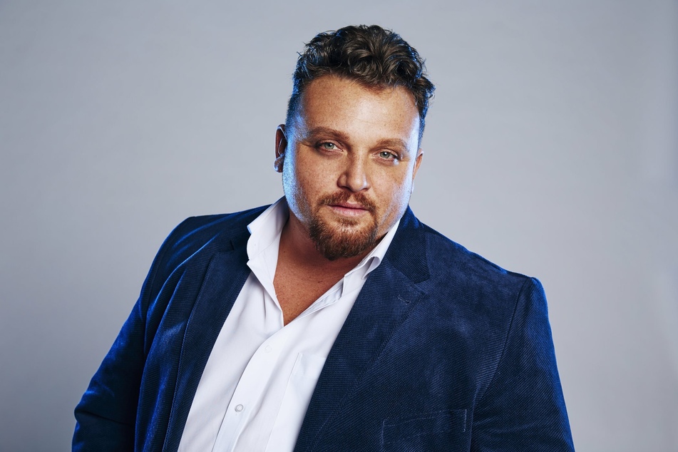 Menowin Fröhlich (32, Sänger) zog bei Big Brother ein.