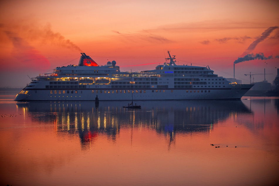 Trotz Corona: Hapag-Lloyd Cruises bietet wieder Landgänge bei Kreuzfahrten an