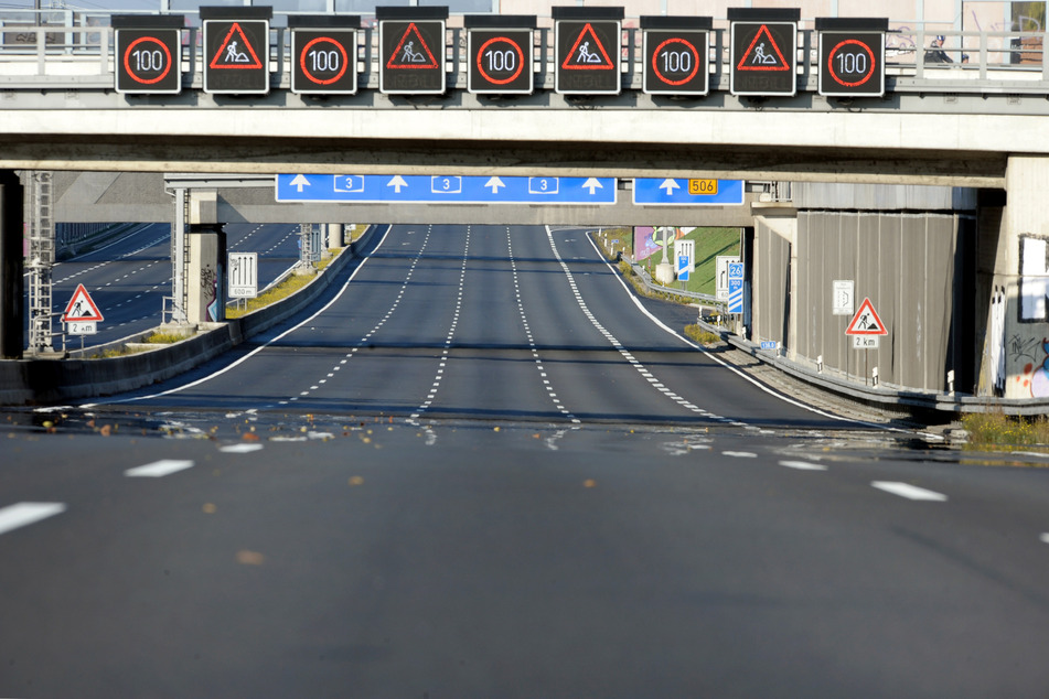 Die Polizei konnte die Raser auf der A3 stoppen. (Symbolbild)