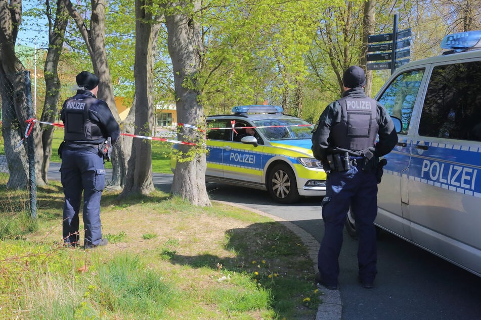 Tödliche Schüsse bei der Paarberatung. Die Polizei sperrte danach den Tatort ab.