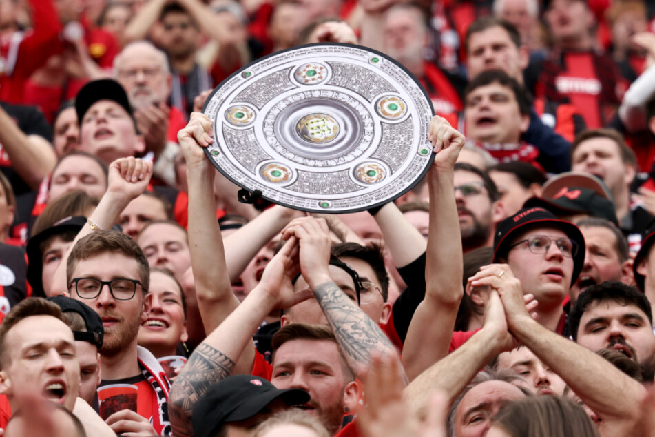 Für die Fans von Bayer 04 Leverkusen ist mit dem Gewinn der deutschen Meisterschaft ein Traum in Erfüllung gegangen. Nun sollen weitere Titel folgen.