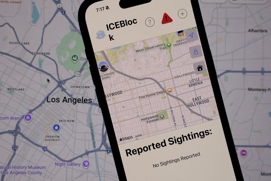 Apple reportedly caved to the Trump administration's demands that it remove apps tracking the movements of ICE agents from its store.