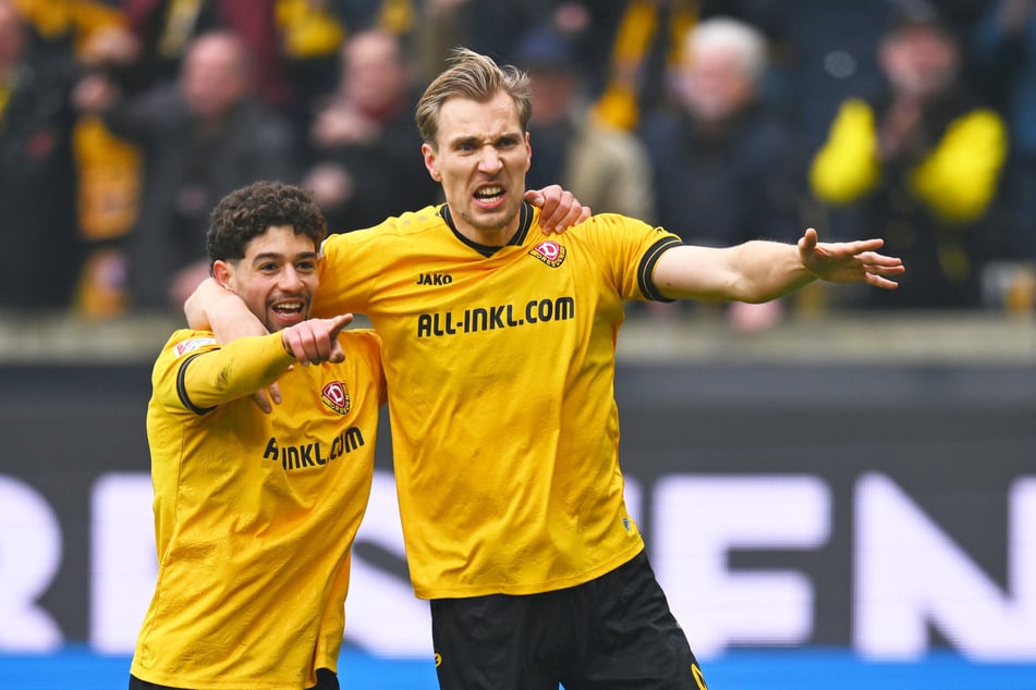 Dynamo-Jubel: Ben Bobzien (22, l.) traf gegen Münster doppelt. Vincent Vermeij (31, r.) legte einen Treffer auf, traf zum 5:0 selbst.