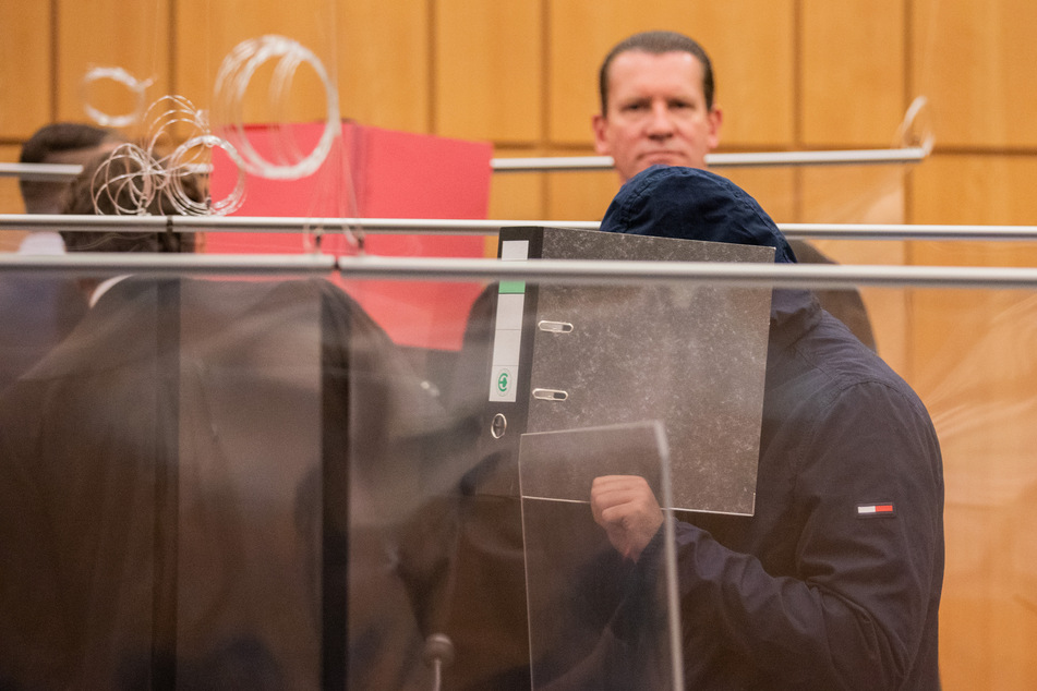 Landgericht Münster: Der Prozess gegen den 28-jährigen Hauptangeklagten, seine Mutter, sowie drei andere Männer steht vor dem Abschluss.