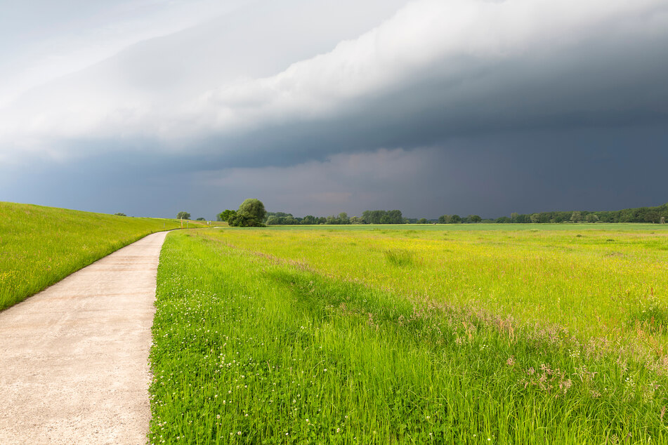 Schon wieder Unwetter-Alarm in Thüringen: Davor warnt der Wetterdienst zum Wochenstart