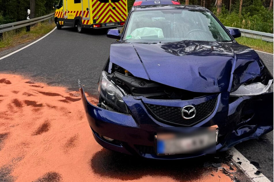Bei dem Unfall entstand ein Schaden von 9000 Euro.