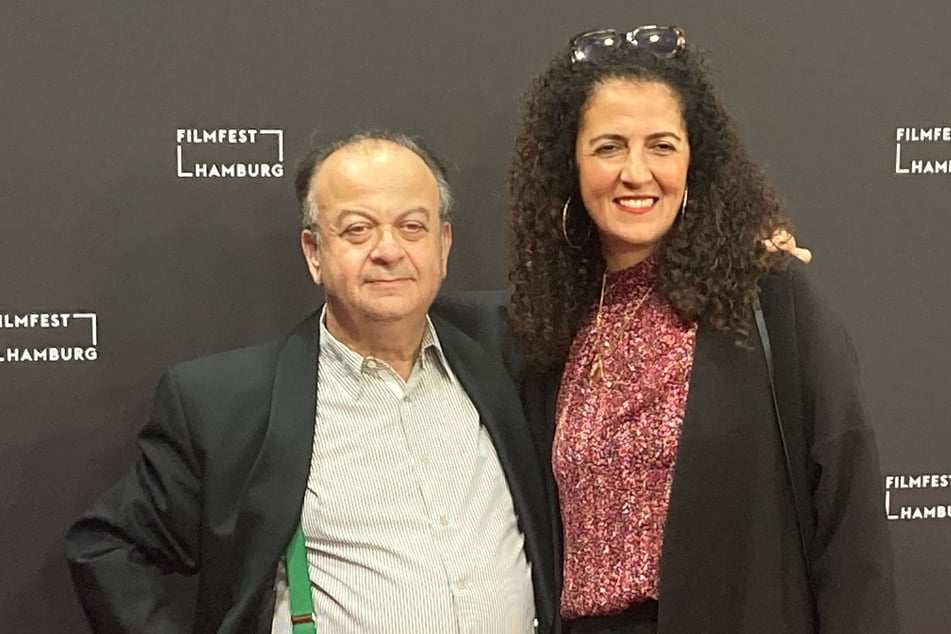 Albert Wiederspiel (62) mit seiner Nachfolgerin Malika Rabahallah am Eröffnungsabend des Hamburger Filmfests.