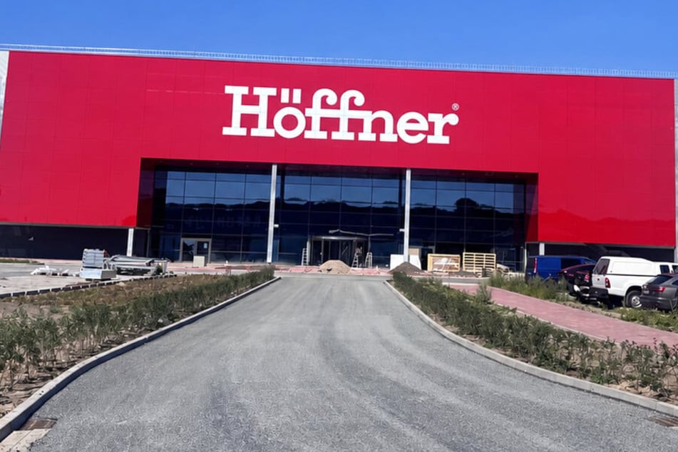Der neueröffnete Möbel Höffner in Bremen.
