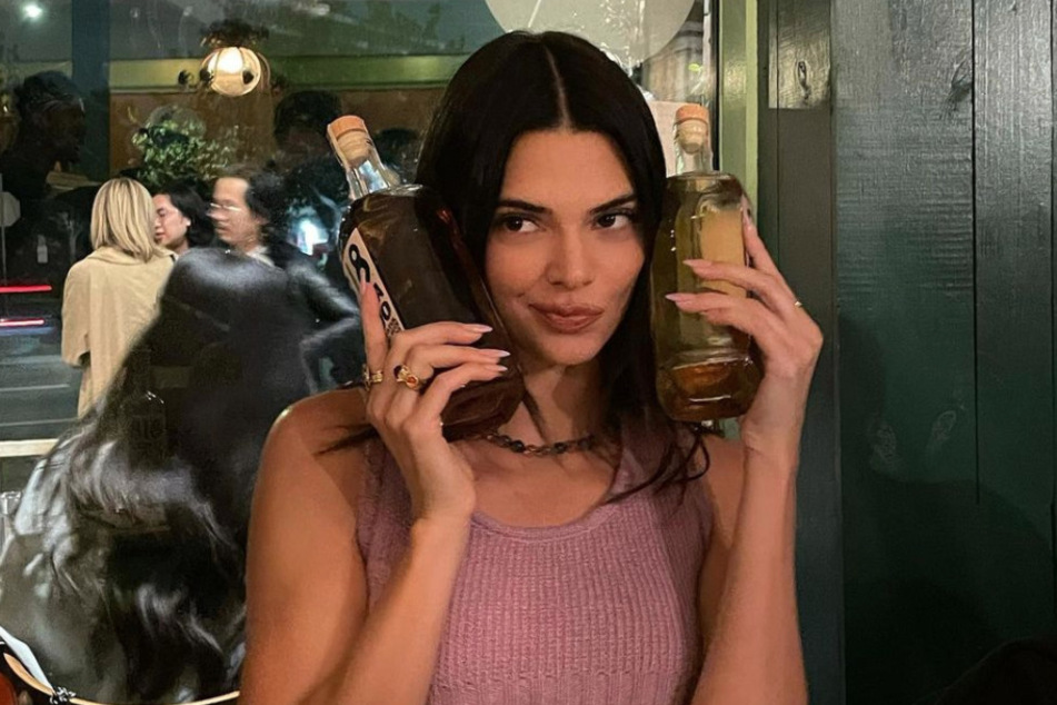 Kendall Jenner hand delivered her new tequila brand, 818, on Monday.