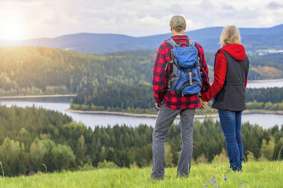 Das Erzgebirge überzeugt mit traumhafter Natur für Outdoor-Aktivitäten und vielseitigen Karrieremöglichkeiten.