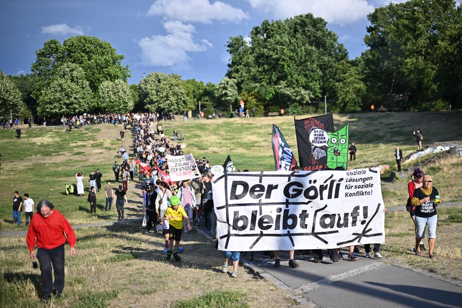 Am Abend regte sich Protest im Görli.