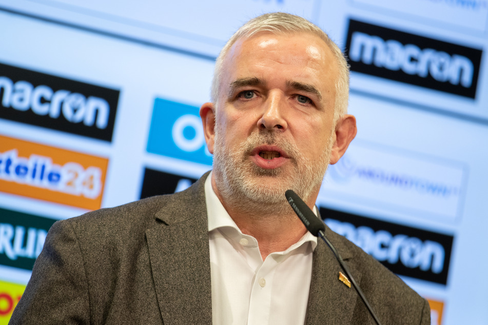 Union-Boss Dirk Zingler (56) hat den DFB scharf kritisiert.