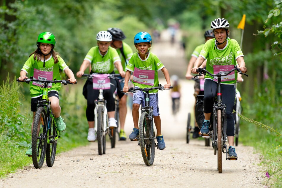 Kinder bis einschließlich 14 Jahre fahren beim SZ-Fahrradfest zum halben Preis mit.